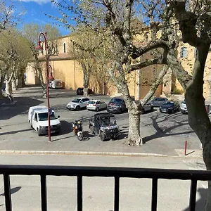 Très Beau Au Centre Historique De Riez